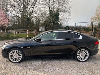 Used Jaguar XE 2017 for sale - 77882639: Photo