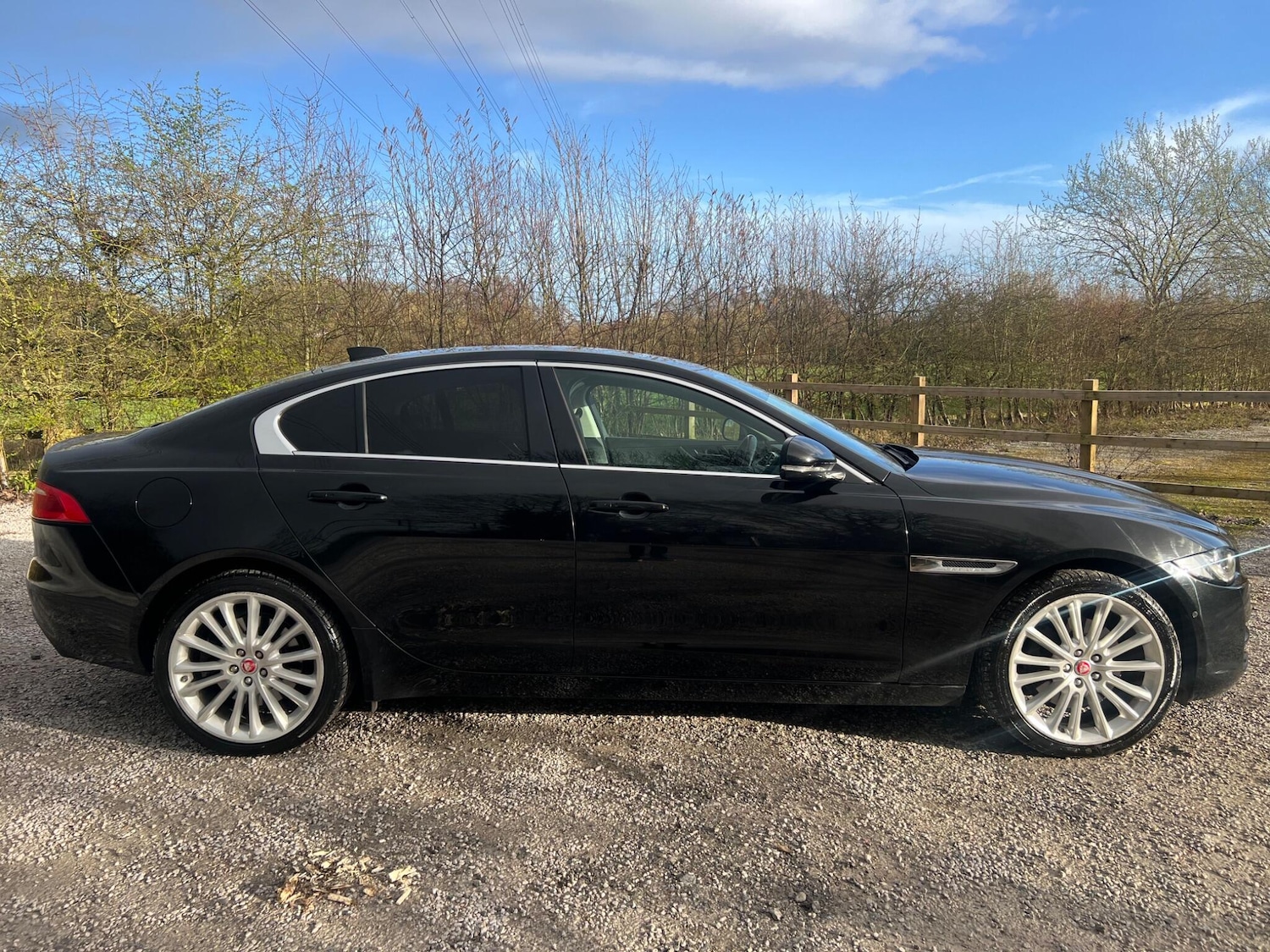 Used Jaguar XE 2017 for sale - 77882639: Photo 8