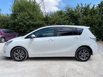 Used Toyota Verso 2014 for sale - 79188712: Photo