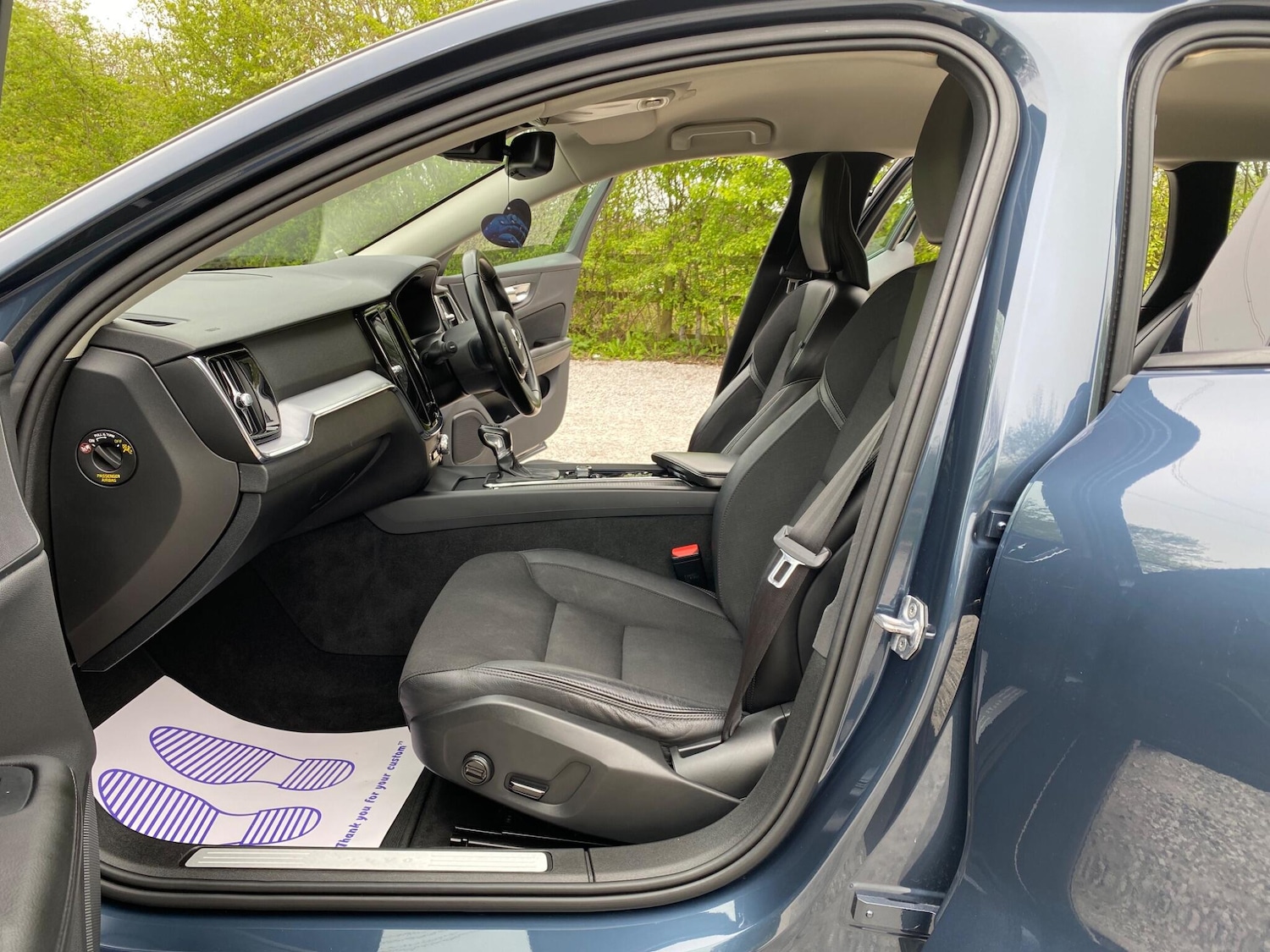 Used Volvo V60 2018 for sale - 78205175: Photo 14