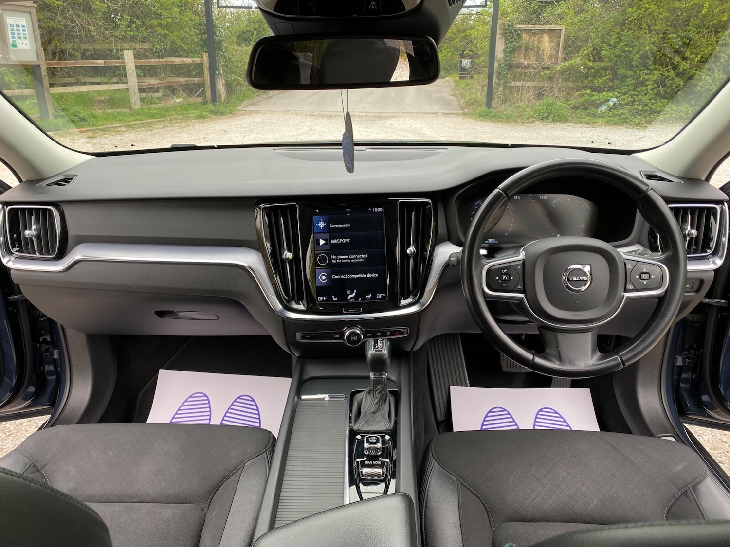 Used Volvo V60 2018 for sale - 78205175: Photo 16