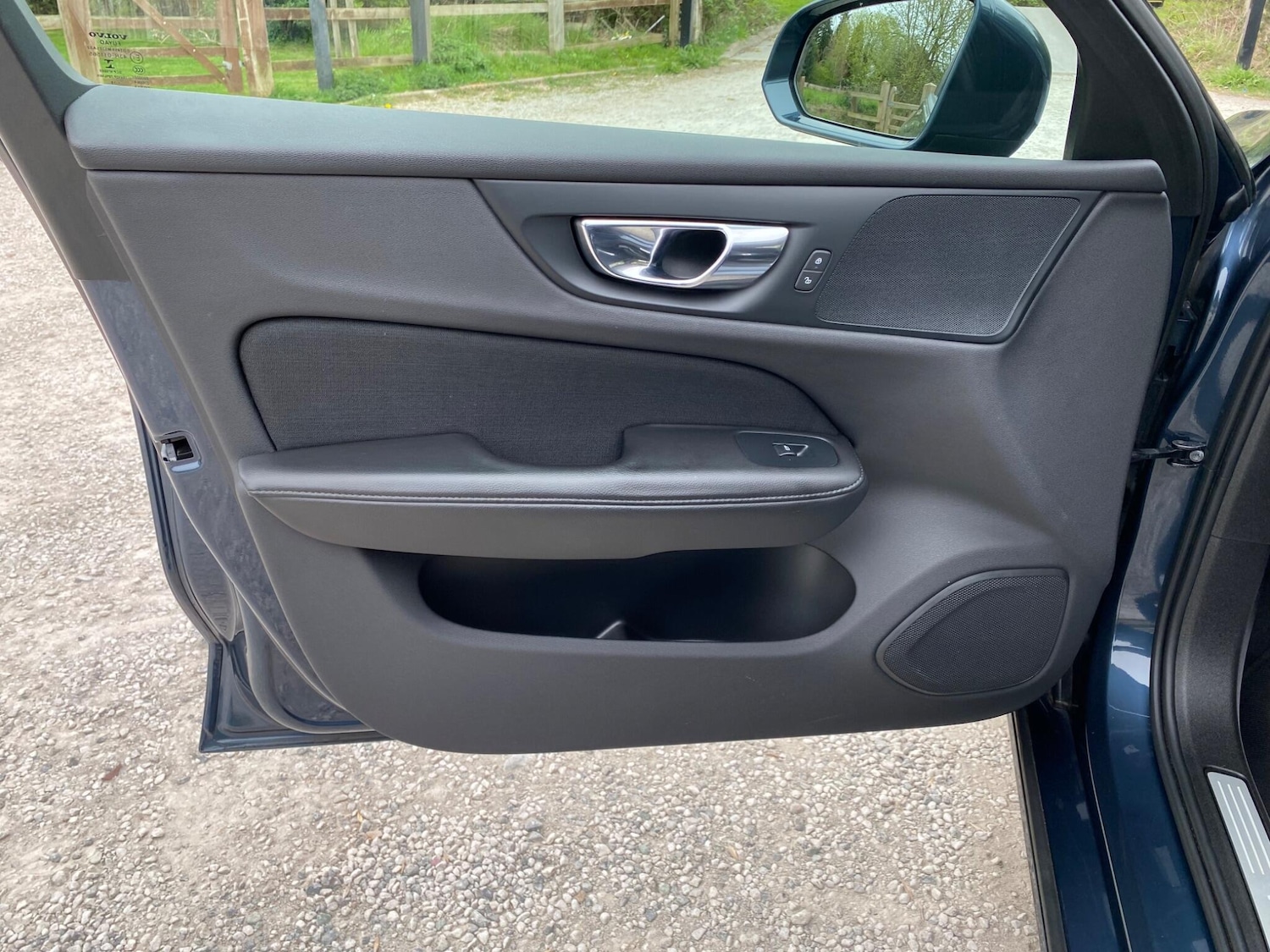 Used Volvo V60 2018 for sale - 78205175: Photo 26