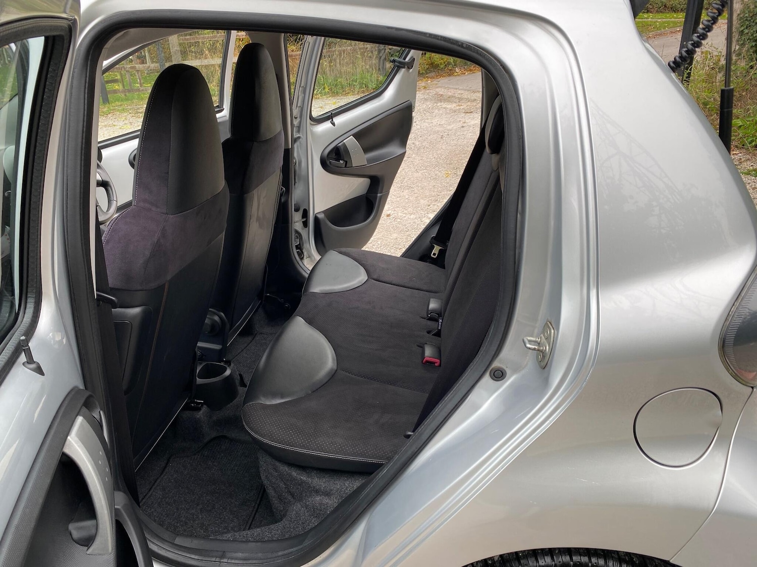 Used Toyota AYGO 2012 for sale - 76259285: Photo 14