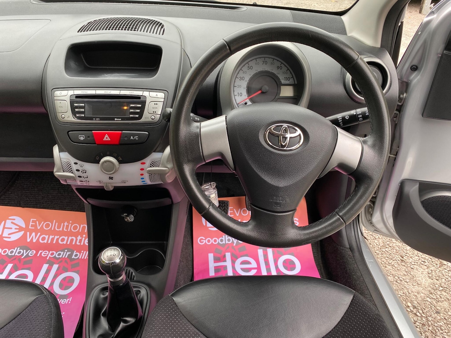 Used Toyota AYGO 2012 for sale - 76259285: Photo 17