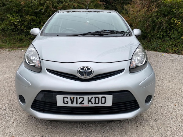 Used Toyota AYGO 2012 for sale - 76259285: Photo 2