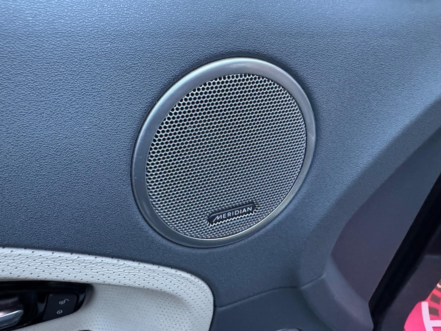 Used Land Rover Range Rover Evoque 2012 for sale - 76562566: Photo 16