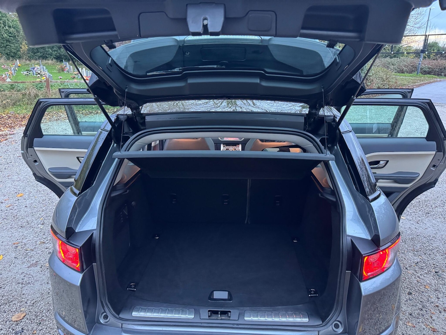 Used Land Rover Range Rover Evoque 2012 for sale - 76562566: Photo 37