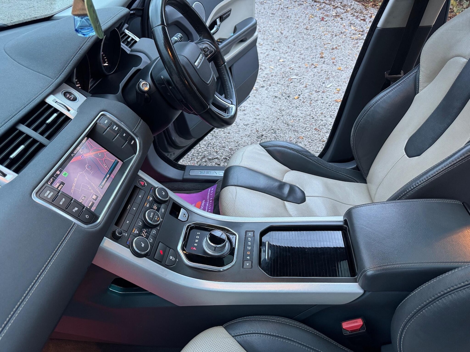 Used Land Rover Range Rover Evoque 2012 for sale - 76562566: Photo 48