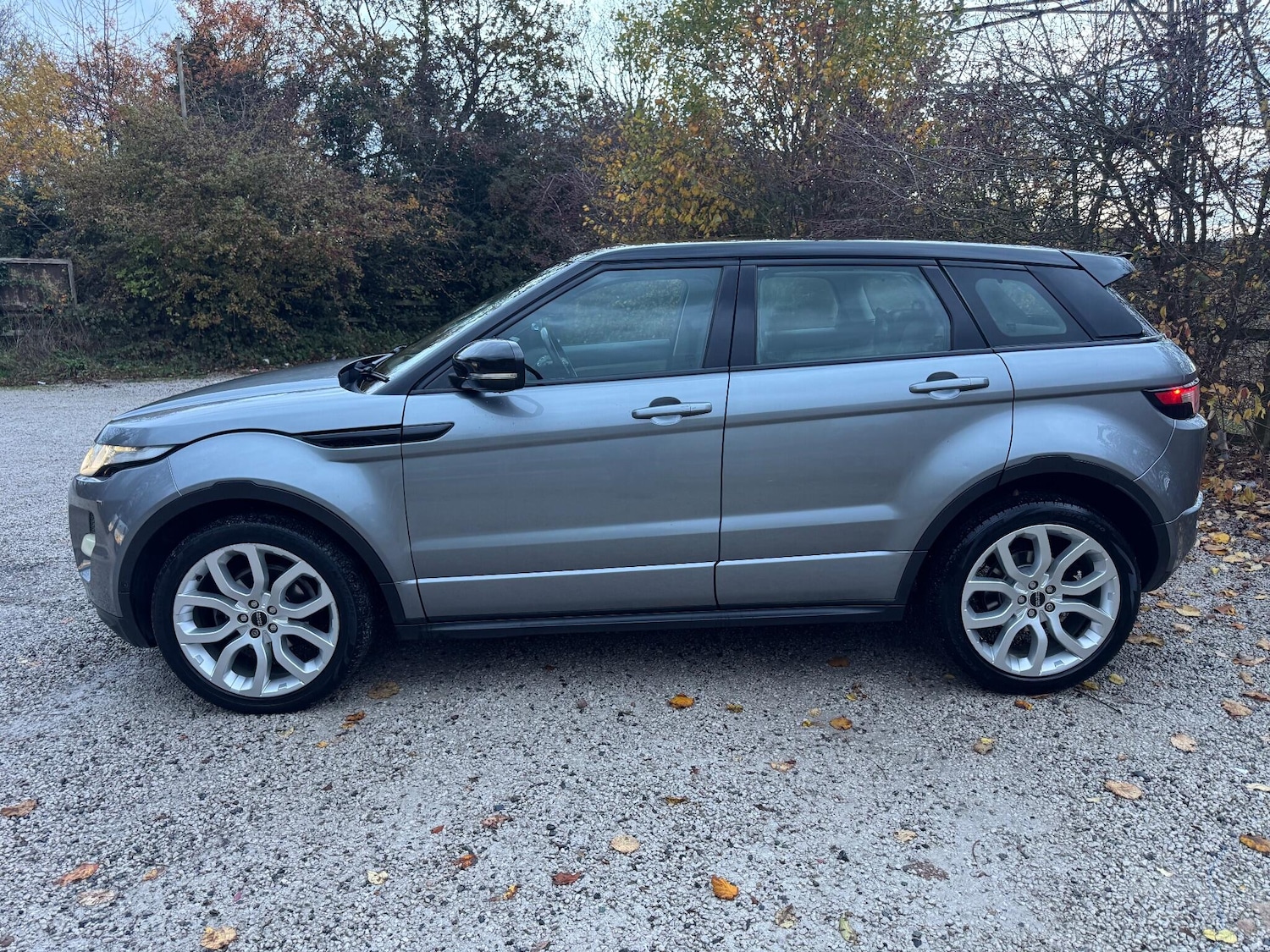 Used Land Rover Range Rover Evoque 2012 for sale - 76562566: Photo 5