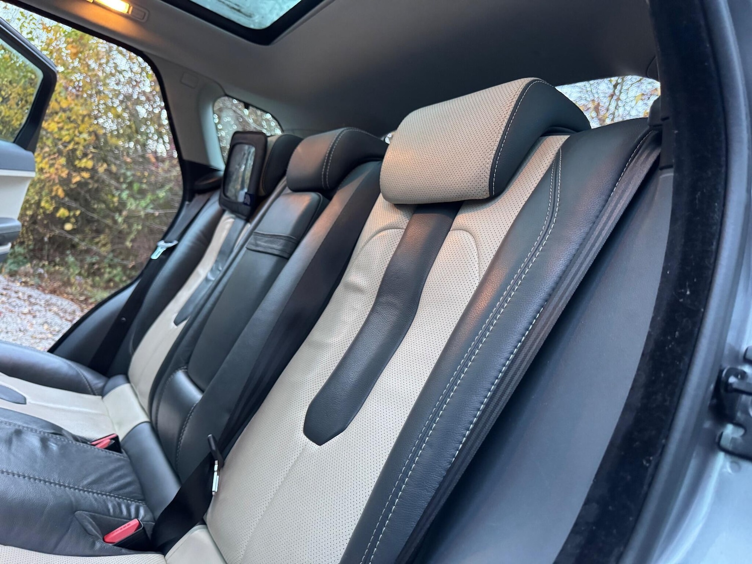 Used Land Rover Range Rover Evoque 2012 for sale - 76562566: Photo 50