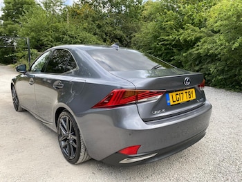 Used Lexus IS 2017 for sale - 79062768: Photo