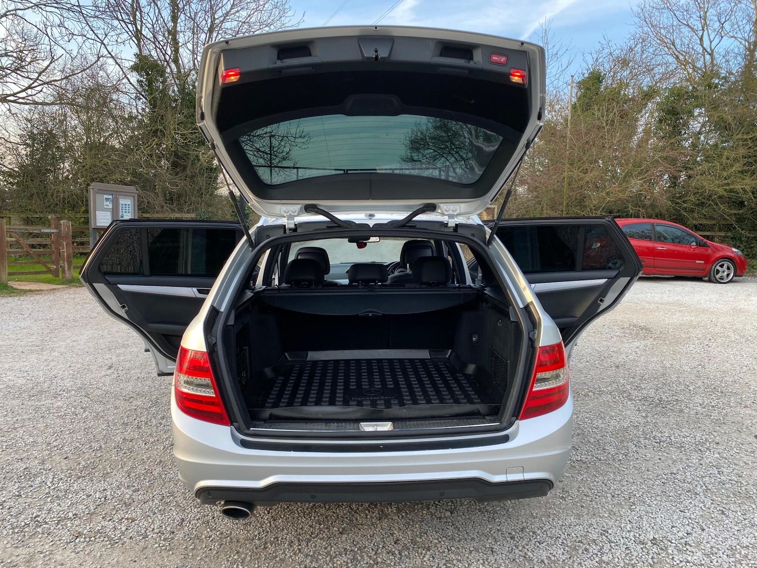 Used Mercedes-Benz C Class for sale - 77957580: Photo 13