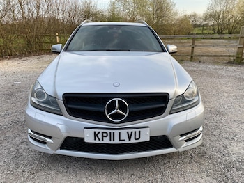 Used Mercedes-Benz C Class 2011 for sale - 77957580: Photo