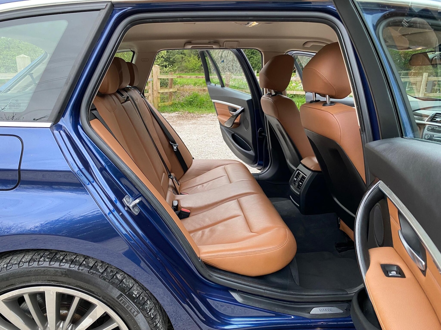 Used BMW 3 Series 2016 for sale - 78185174: Photo 12