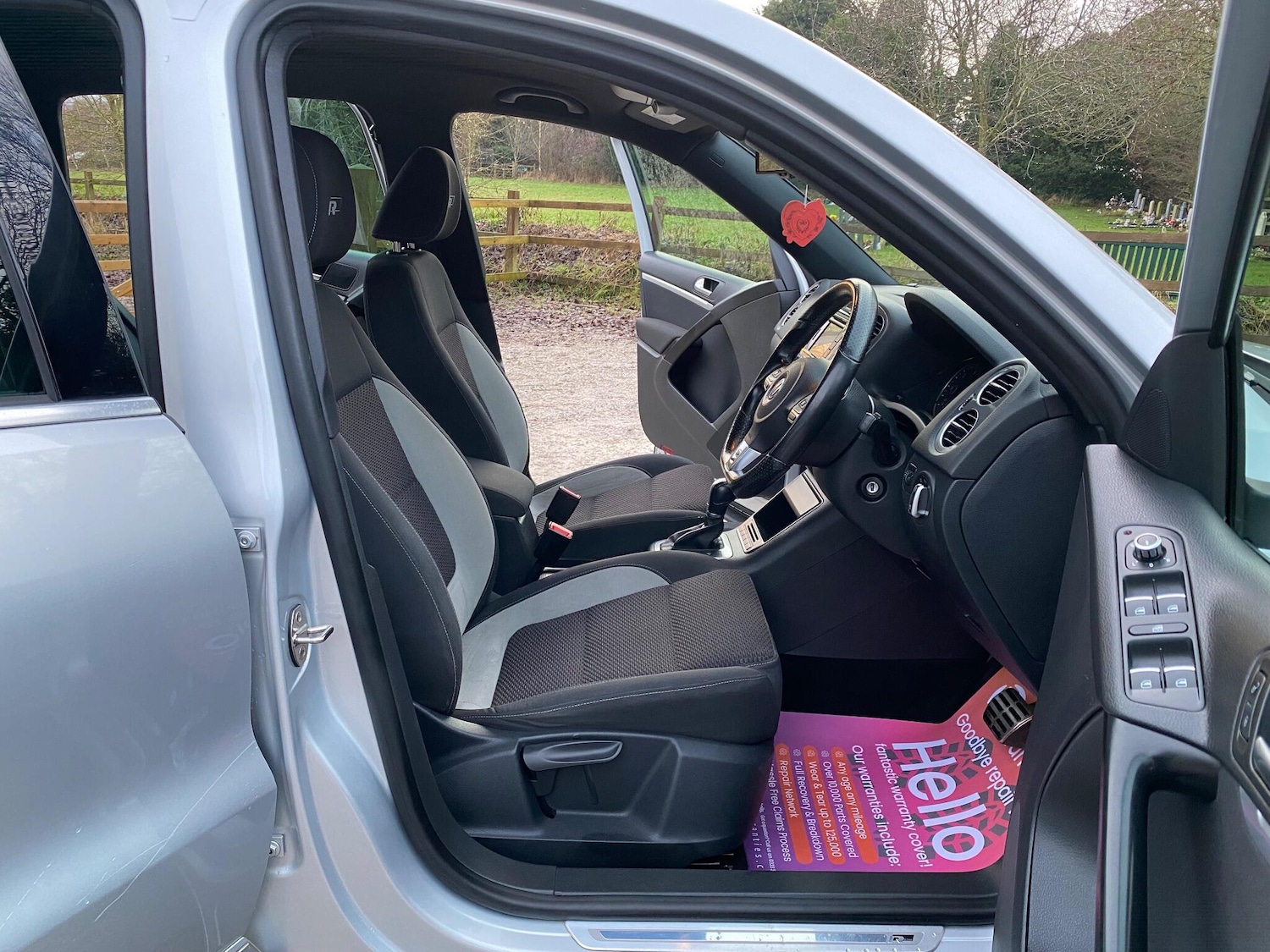 Used Volkswagen Tiguan 2015 for sale - 77191341: Photo 11