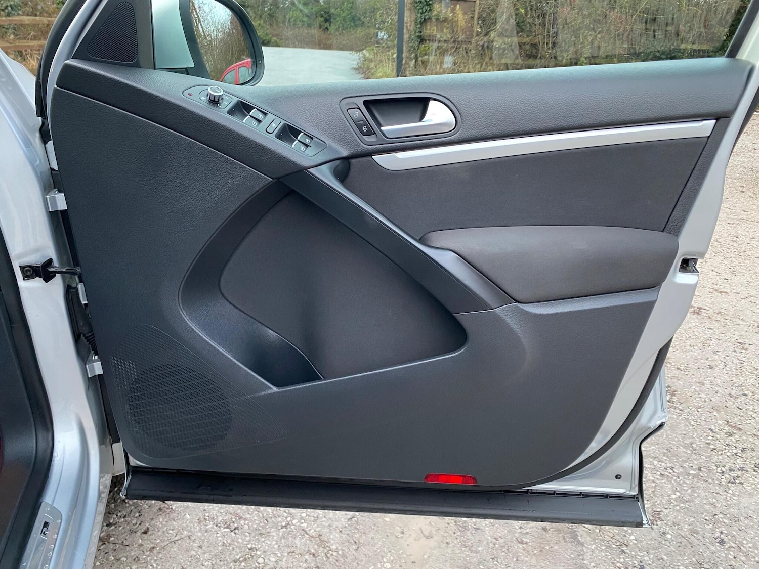 Used Volkswagen Tiguan 2015 for sale - 77191341: Photo 28