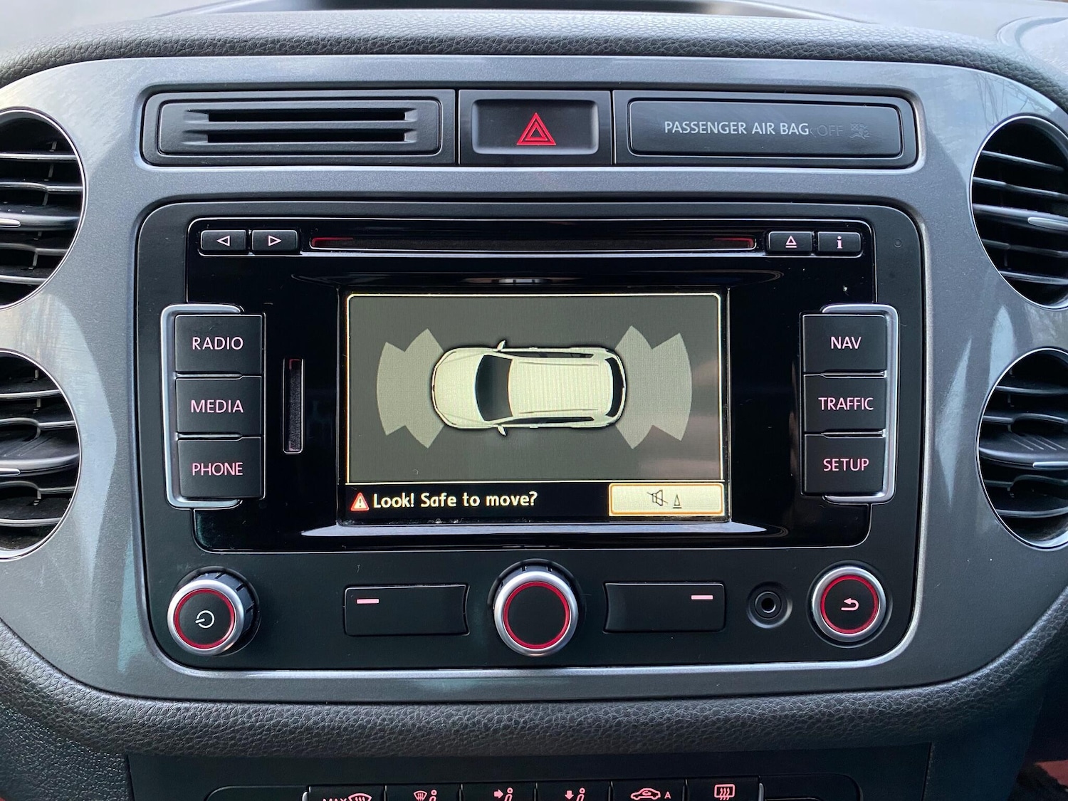 Used Volkswagen Tiguan 2015 for sale - 77191341: Photo 33