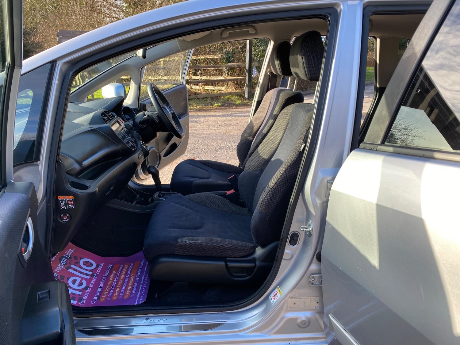 Used Honda Jazz 2014 for sale - 77351610: Photo 23