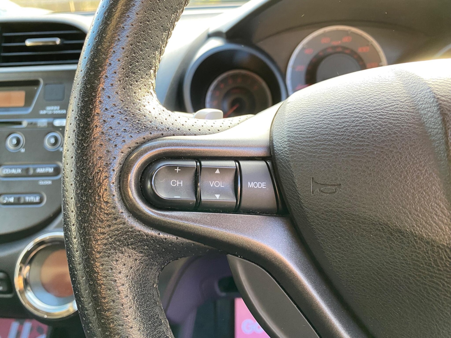 Used Honda Jazz 2014 for sale - 77351610: Photo 25