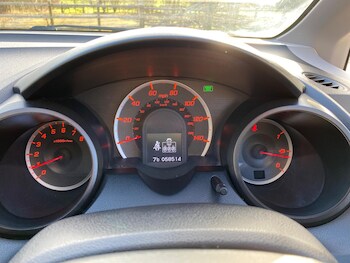 Used Honda Jazz 2014 for sale - 77351610: Photo