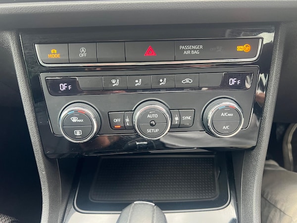 Used SEAT Leon 2018 for sale - 75449105: Photo 36