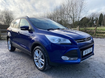 Used Ford Kuga 2015 for sale - 77306132: Photo