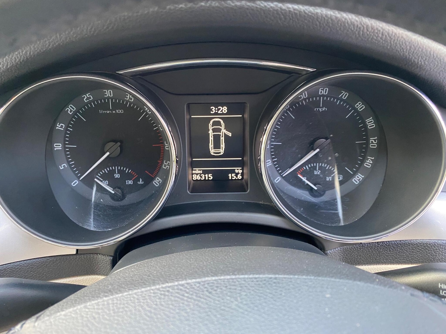 Used Skoda Superb 2010 for sale - 77957818: Photo 30