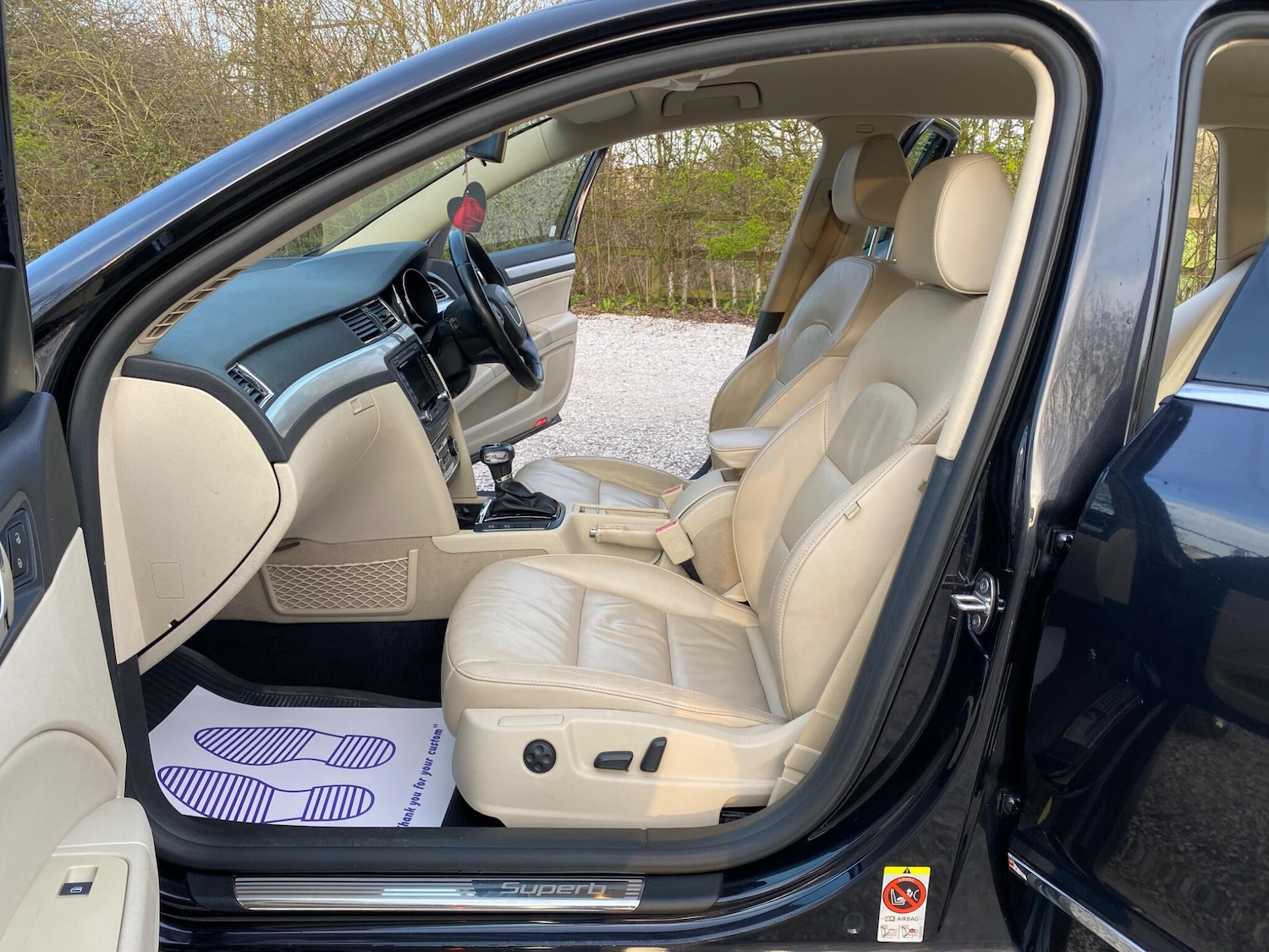 Used Skoda Superb 2010 for sale - 77957818: Photo 35