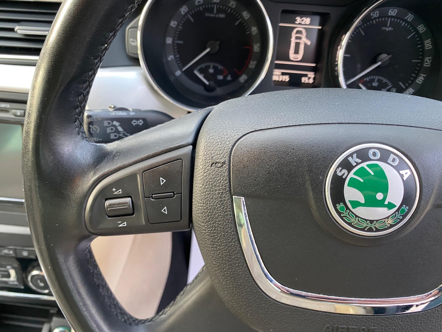 Used Skoda Superb 2010 for sale - 77957818: Photo 39