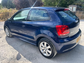 Used Volkswagen Polo 2010 for sale - 79453465: Photo