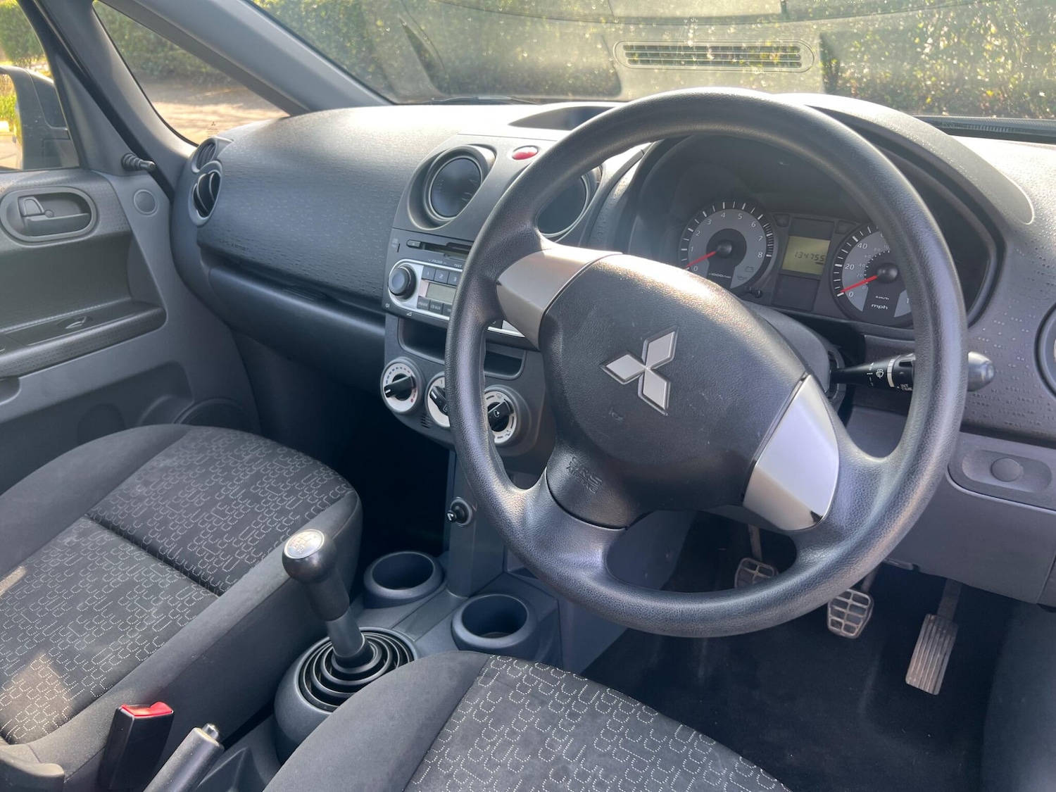 Used Mitsubishi Colt 2011 for sale - 77977758: Photo 10