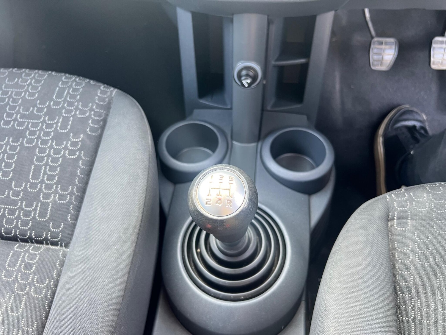 Used Mitsubishi Colt 2011 for sale - 77977758: Photo 17