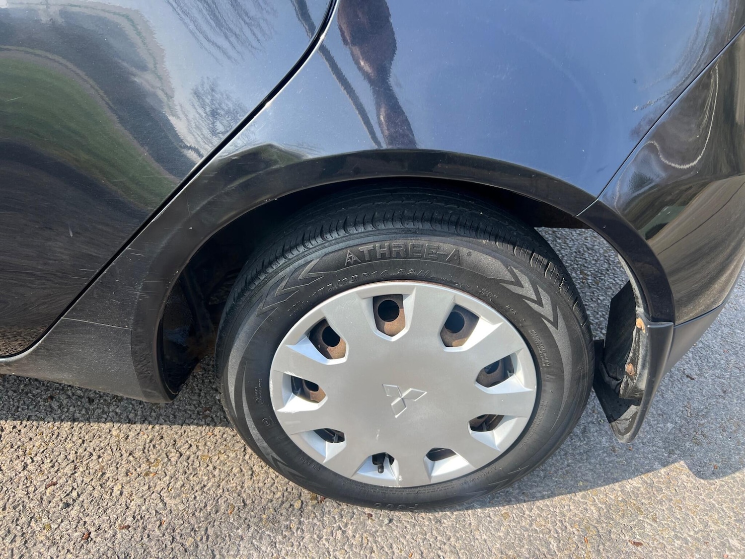 Used Mitsubishi Colt 2011 for sale - 77977758: Photo 22