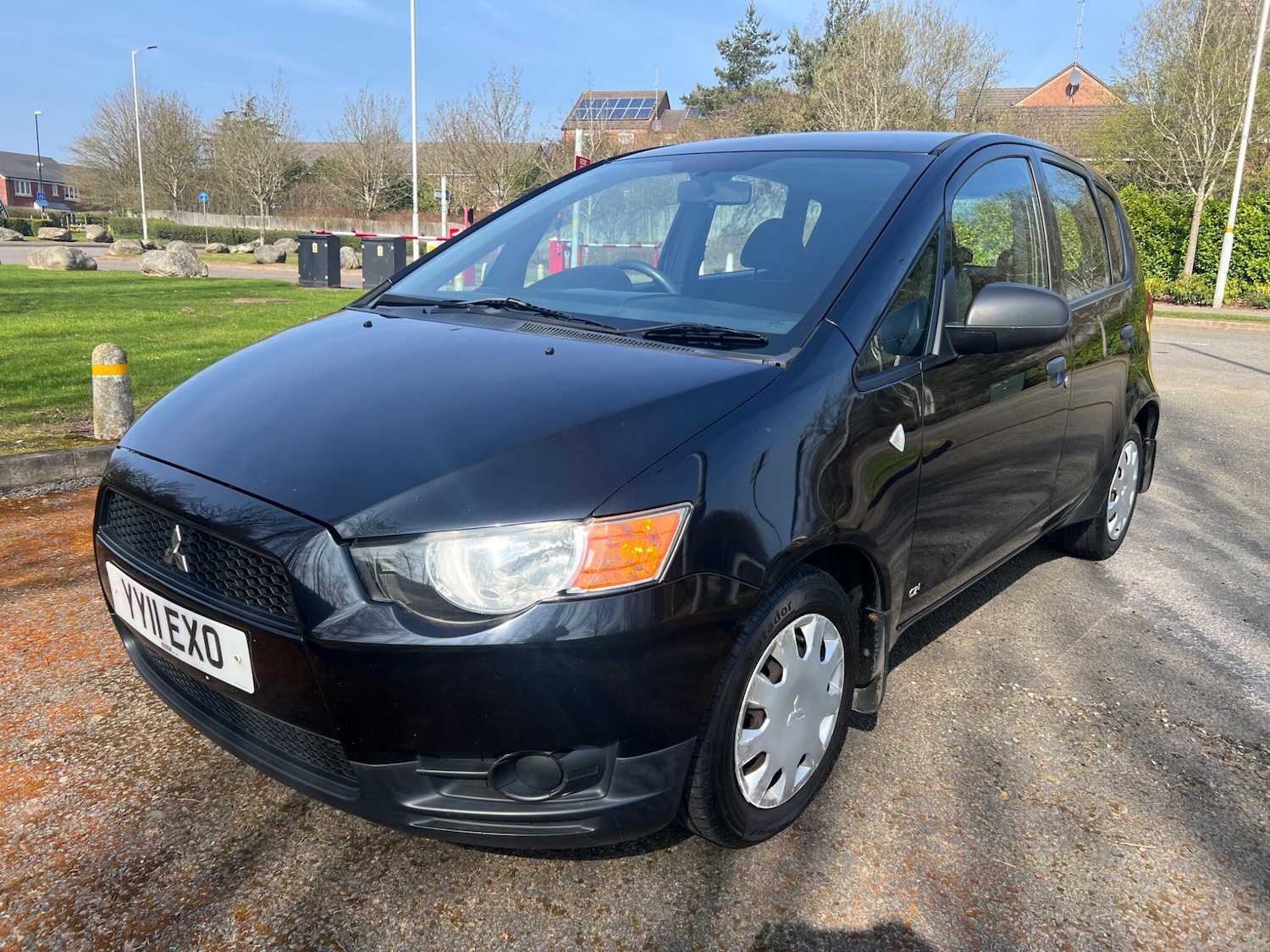 Used Mitsubishi Colt 2011 for sale - 77977758: Photo 3