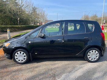 Used Mitsubishi Colt 2011 for sale - 77977758: Photo