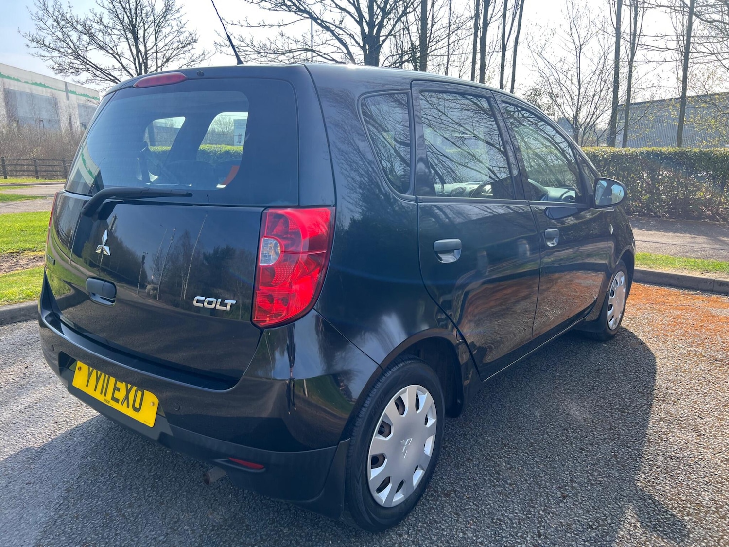 Used Mitsubishi Colt 2011 for sale - 77977758: Photo 7