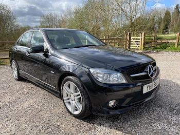 Used Mercedes-Benz C Class 2011 for sale - 77977973: Photo