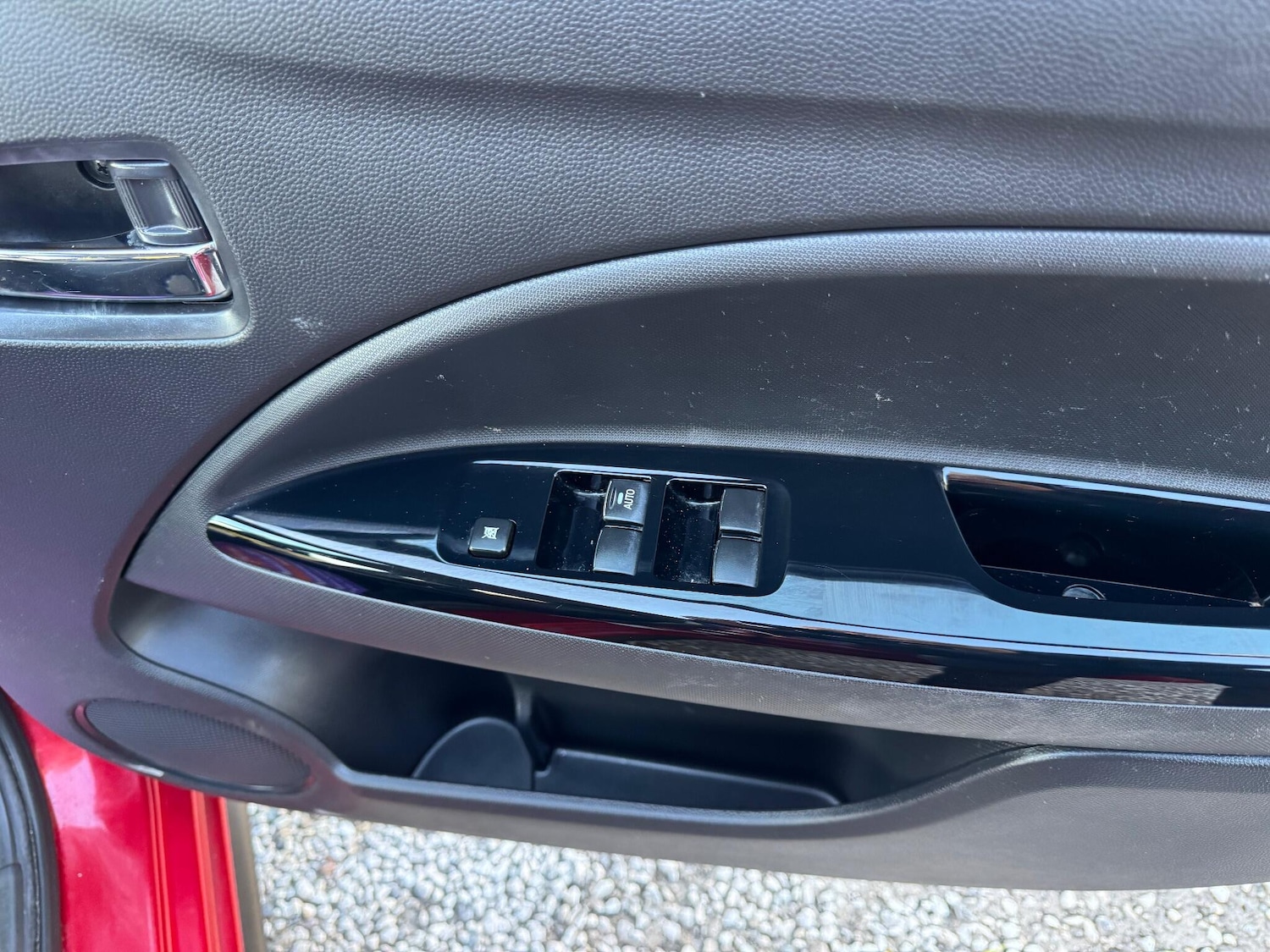 Used Mitsubishi Mirage 2017 for sale - 76370323: Photo 25