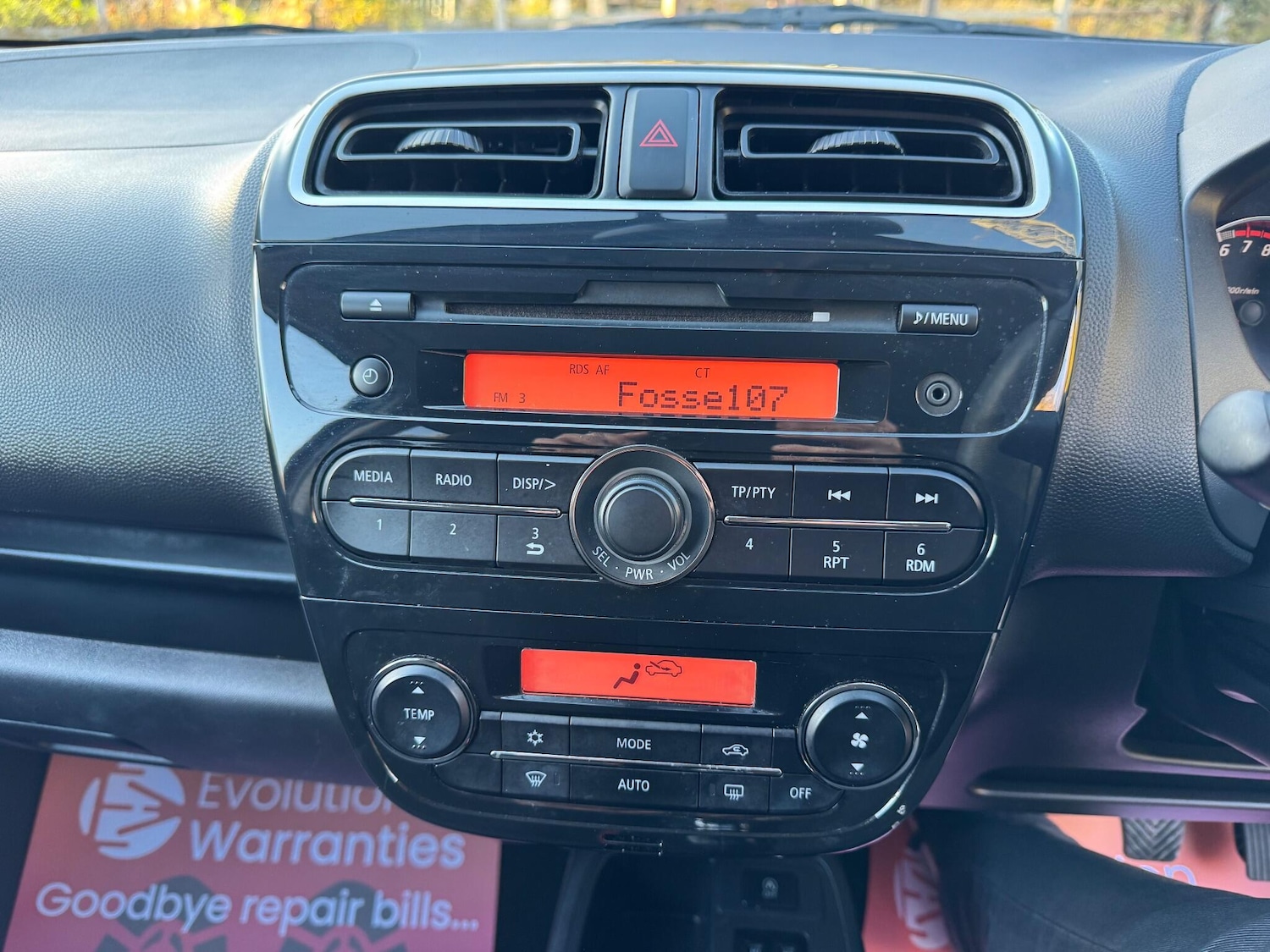 Used Mitsubishi Mirage 2017 for sale - 76370323: Photo 48