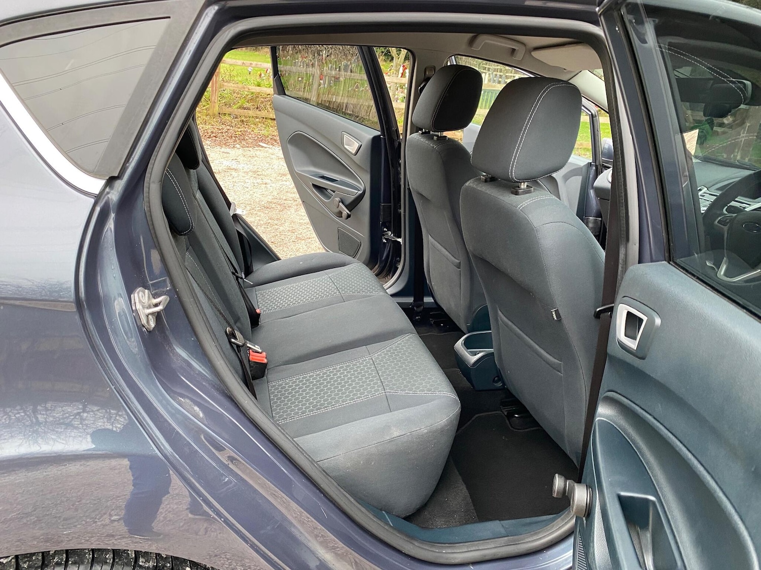 Used Ford Fiesta 2012 for sale - 77067102: Photo 12