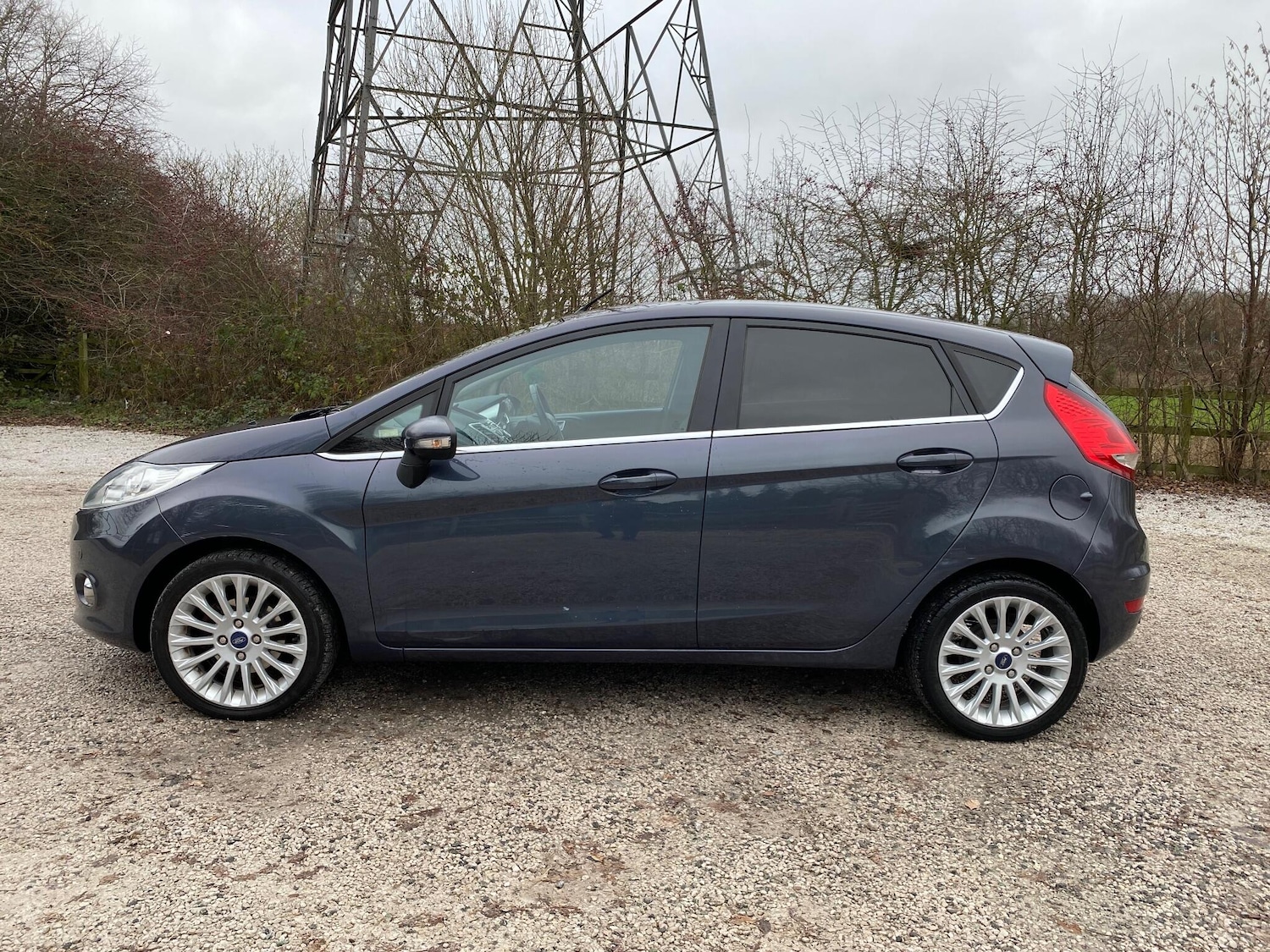 Used Ford Fiesta 2012 for sale - 77067102: Photo 4