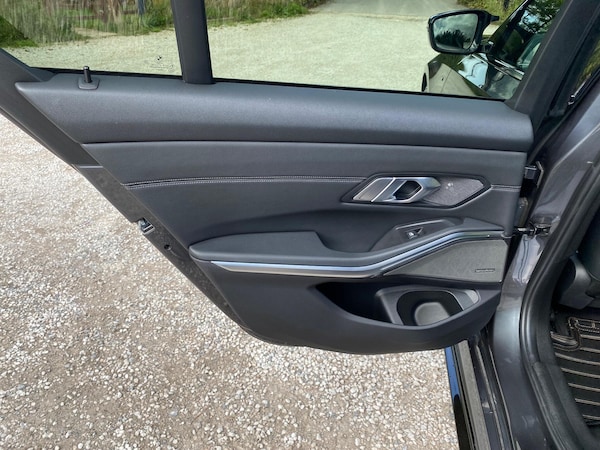 Used BMW 3 Series 2019 for sale - 76136728: Photo 28