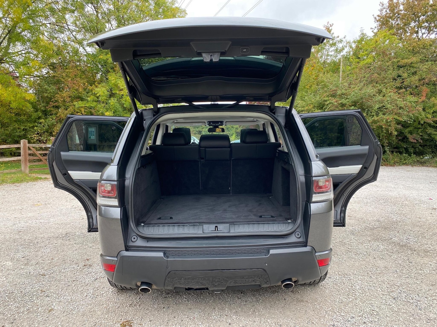 Used Land Rover Range Rover Sport 2015 for sale - 76151438: Photo 13