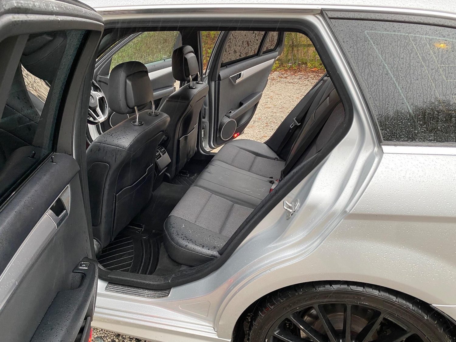 Used Mercedes-Benz C Class 2011 for sale - 76658015: Photo 14