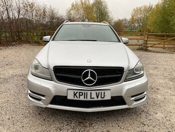 Used Mercedes-Benz C Class 2011 for sale - 76658015: Photo