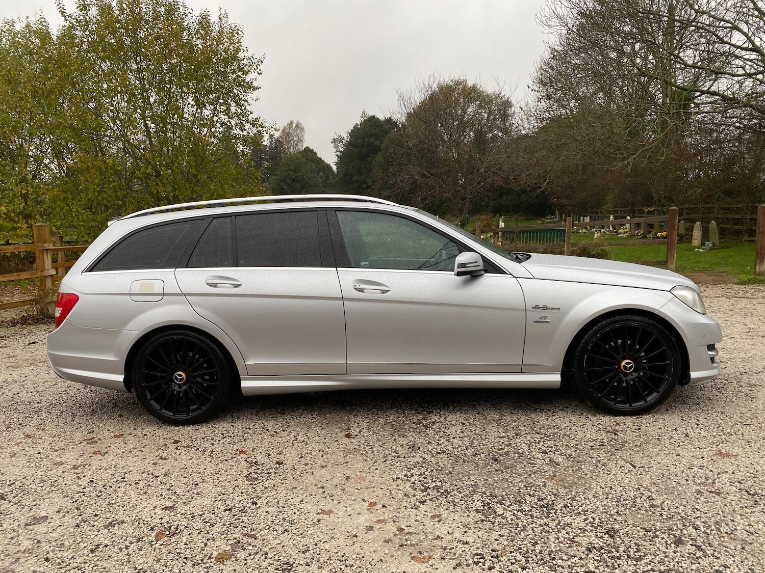 Used Mercedes-Benz C Class 2011 for sale - 76658015: Photo 8