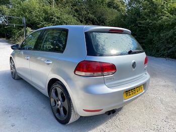 Used Volkswagen Golf 2009 for sale - 79247594: Photo