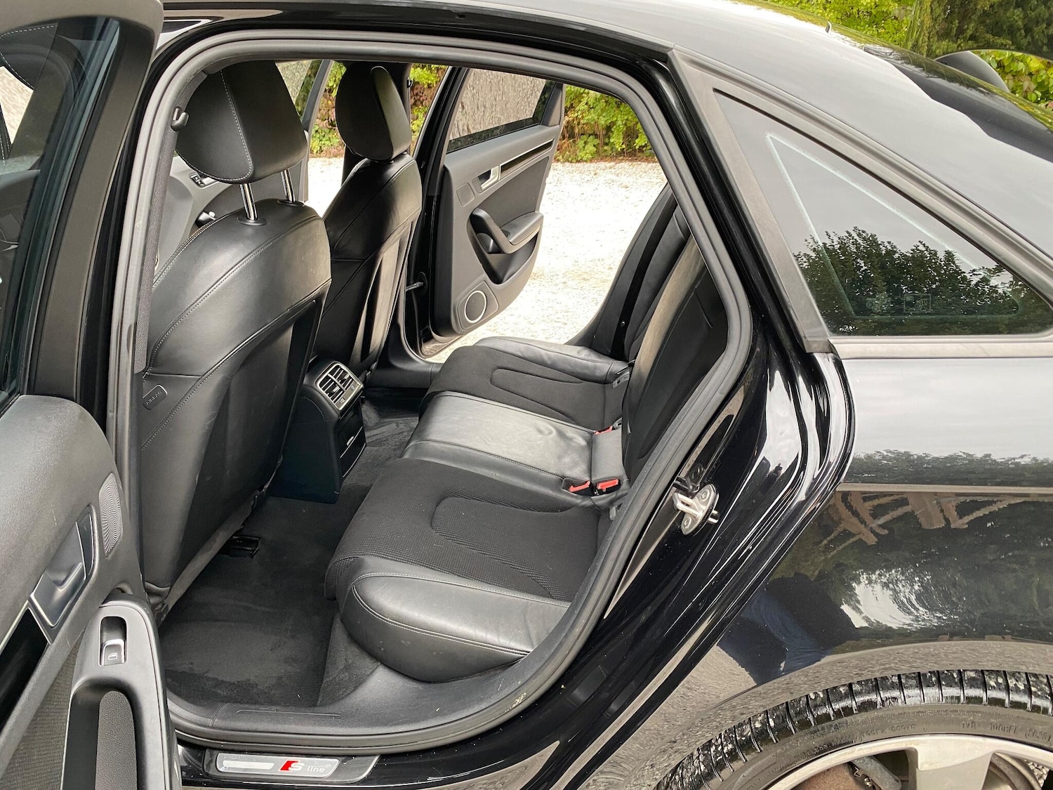 Used Audi A4 2013 for sale - 76085515: Photo 14