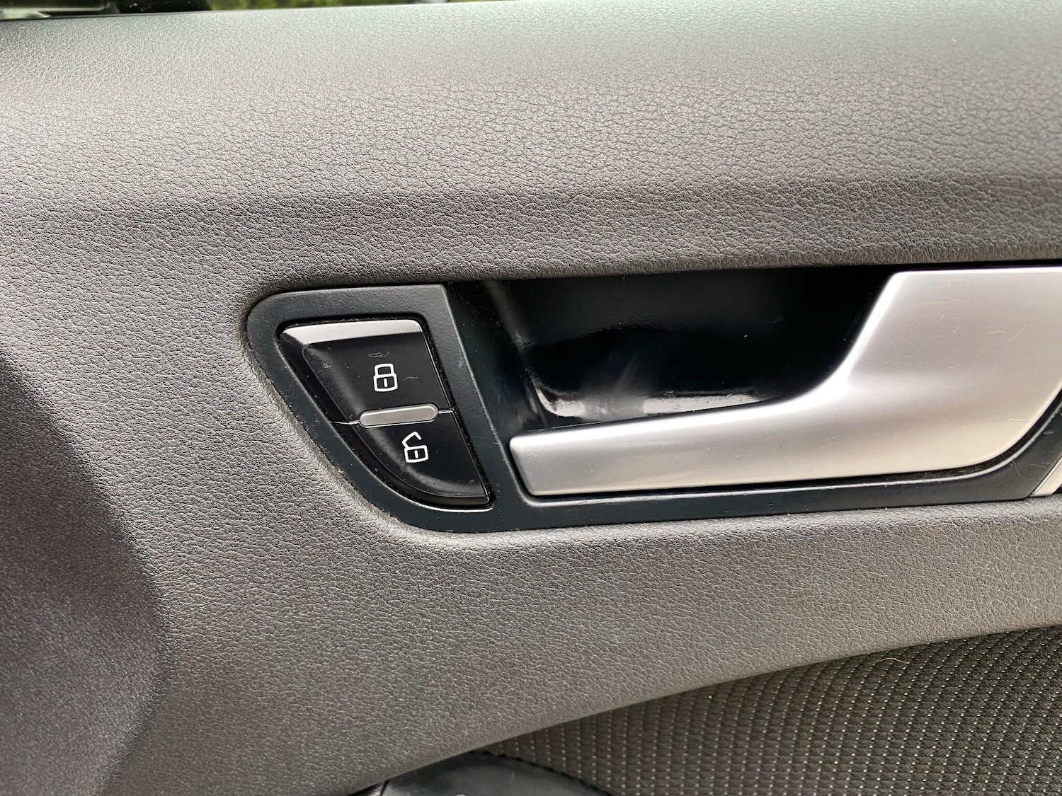 Used Audi A4 2013 for sale - 76085515: Photo 16