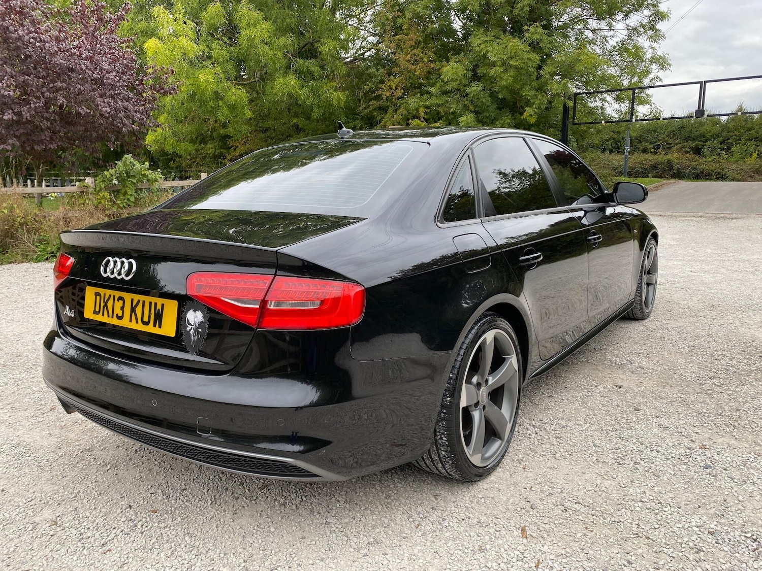 Used Audi A4 2013 for sale - 76085515: Photo 8